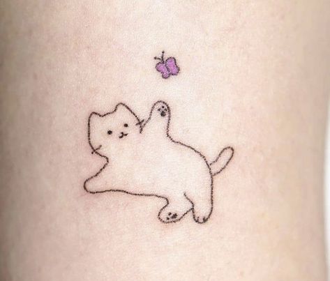 Tiny Cat Tattoo, Cat Tattoo Ideas, Cat Tattoo Simple, Cute Cat Tattoo, Cat Tattoo Small, Cute Tats, Creative Tattoo, Handpoke Tattoo, Cat Obsession