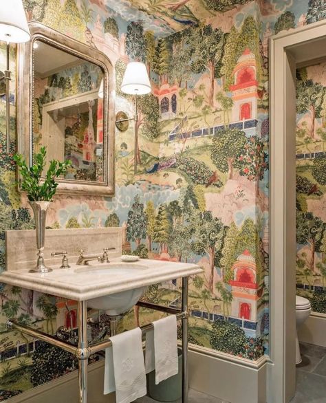 Peacock Garden, Glam Pad, Scenic Wallpaper, Garden Wallpaper, Powder Room Design, Powder Rooms, Bathroom Wallpaper, Wallpaper Wall, Beautiful Bathrooms