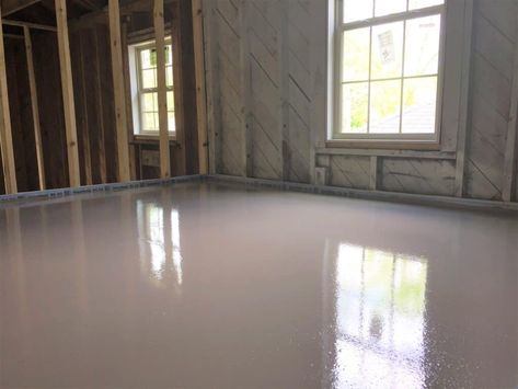 Concrete Over Plywood Stained Plywood Floors, White Concrete Floors, Concrete Kitchen Floor, Pour Concrete, How To Lay Concrete, Painted Plywood Floors, Easy Flooring, Osb Plywood, Plywood Diy