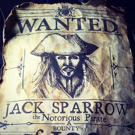 Pirates Of Caribbean, Caribbean Party, Dead Men Tell No Tales, Kaptan Jack Sparrow, Research Poster, Johnny D, Pirate Halloween, Wanted Poster, Pirate Birthday