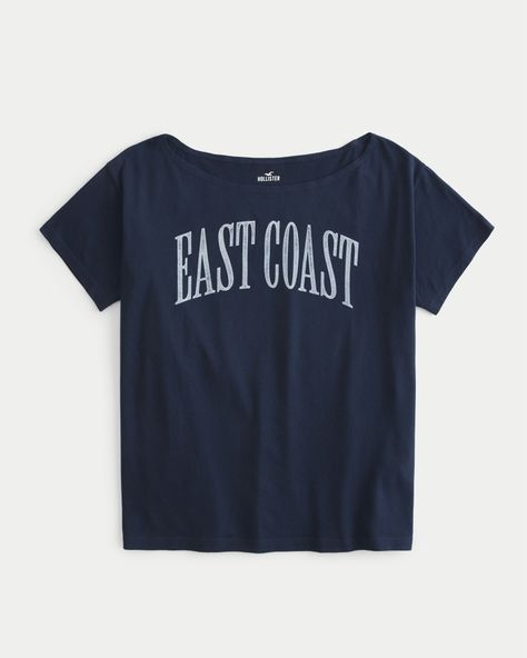 Women's Oversized Off-the-Shoulder Montauk Graphic Tee | Women's Tops | HollisterCo.com Oversized Tee Outfit, Fake Clothes, Off The Shoulder Shirt, Casual Preppy Outfits, Oversized Graphic Tee, Cute Preppy Outfits, Top Graphic Tees, Tee Outfit, Cute Everyday Outfits