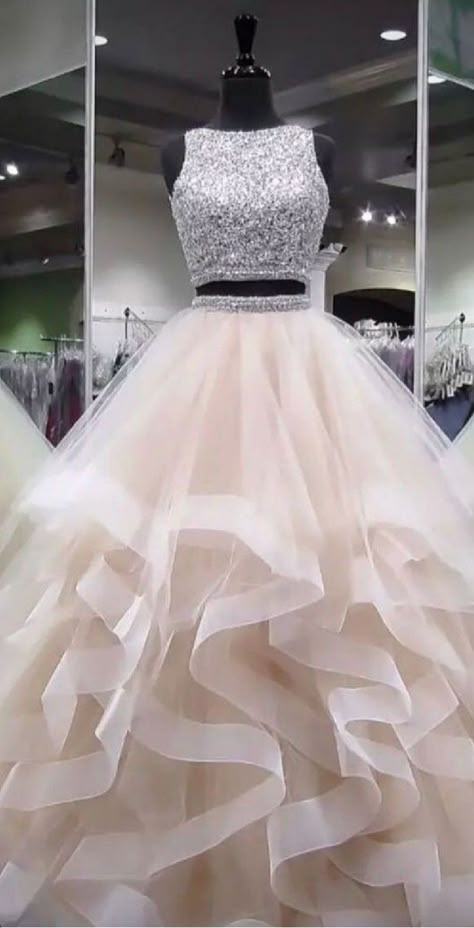 Two Piece Quinceanera Dresses, Champagne Evening Dress, School Dance Dresses, Graduation Party Dresses, Girls Pageant Dresses, Prom Dresses Sleeveless, Cute Prom Dresses, School Dance, Ball Gowns Prom