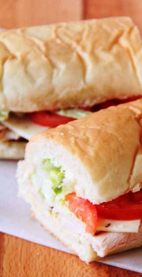 Subway Italian Bread Recipe, How To Make Italian Bread At Home, Sourdough Subway Bread, Copycat Subway Bread, Subway Buns Recipe, Italian Sandwich Bread Recipes, Sub Sandwich Bread Recipe, Sub Bread Recipe, Italian Bread Recipes Homemade