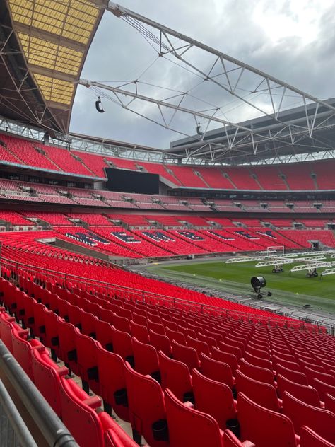 Wembley’s seat stand with wembley’s letters#wembley #stadiumtour #england #threelions #football #nationalteam #concert #stadium #pitch #terraindefoot Wembley Stadium Aesthetic, S Letters, Concert Venues, London Stadium, Stadium Seats, Concert Venue, Stadium Tour, Wembley Stadium, 2025 Vision