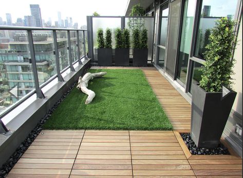 Nyc Patio, Big Balcony Ideas, Sleeping Room Design, Deck Tiles Patio, Ikea Outdoor, Condo Balcony, Big Balcony, Garden Pond Design, Balcony Flooring