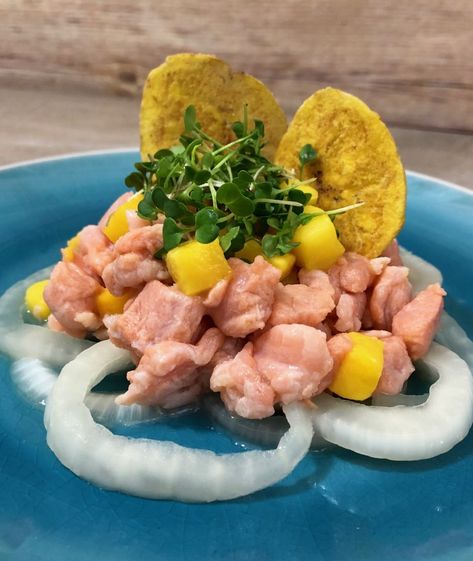 salmon and mango ceviche recipe Pickled Vidalia Onions, Mango Ceviche Recipe, Mango Ceviche, Growing Onions, Ceviche Recipe, Vidalia Onions, Summer Dishes, Perfect Summer, Onions