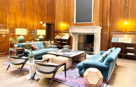 The Adolphus: Dallas’ First Luxury Hotel…Is It “Queen Worthy?” - Lincoln Travel Co Dark Color Palette, You Found Me, Hawaii Style, Downtown Dallas, Food Hall, City Hotel, Booking Hotel, Luxury Property, Travel Information