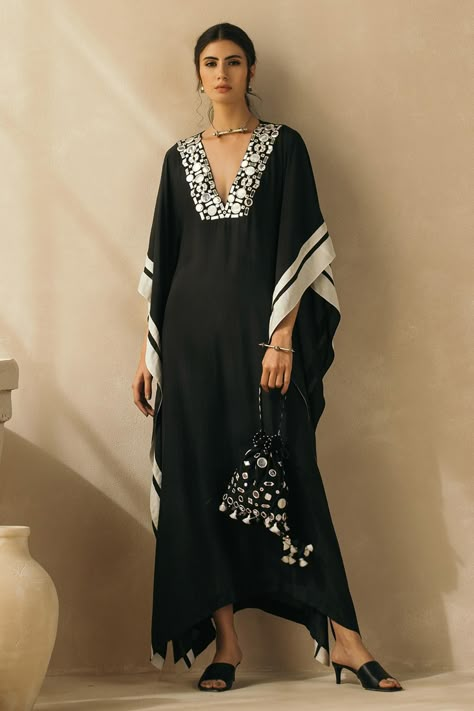 Sureena Chowdhri, Geometric Applique, V Neck Kaftan, Kaftan Women, Asymmetrical Mirror, Am To Pm, Embroidered Kaftan, Kaftan Designs, Designer Dresses Casual