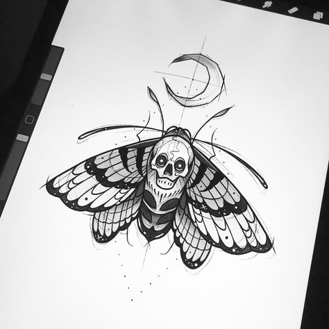 Deathmoth Design Tattoo, Deathmoth Tattoo, Neotraditional Moth, Tattoos Moth, Traditional Heart Tattoos, Butterfly Tattoos Images, Moth Tattoo Design, Skull Rose Tattoos, Street Tattoo