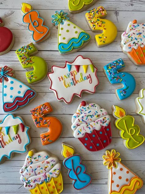 Royal Icing Cookies Recipe, Cookie Birthday Party, Happy Birthday Cookie, Princess Cookies, Crazy Cookies, Sugar Cookie Designs, Fancy Cookies, Creative Cookies, Cookie Frosting