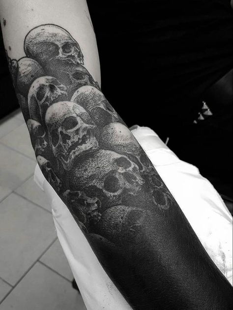 Men Realism Tattoo, Biomech Tattoo, Black Sleeve Tattoo, J Tattoo, Skull Sleeve, Skull Sleeve Tattoos, Blackout Tattoo, Scary Tattoos, Creepy Tattoos