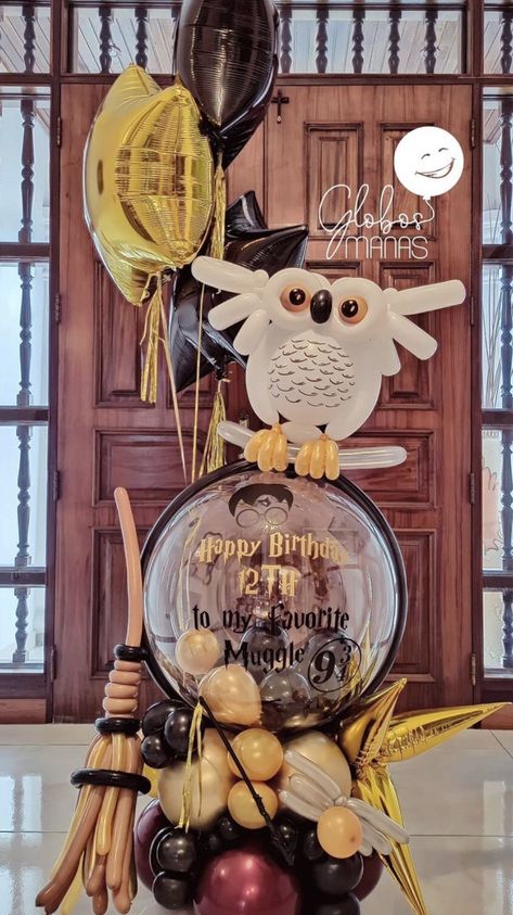 Harry Potter Decor Ideas, Harry Potter Balloons, Harry Potter Birthday Decorations, Harry Potter Party Decorations, Harry Potter Theme Birthday, Surprise Birthday Decorations, Cumpleaños Harry Potter, Wizard Party, Harry Potter Bday