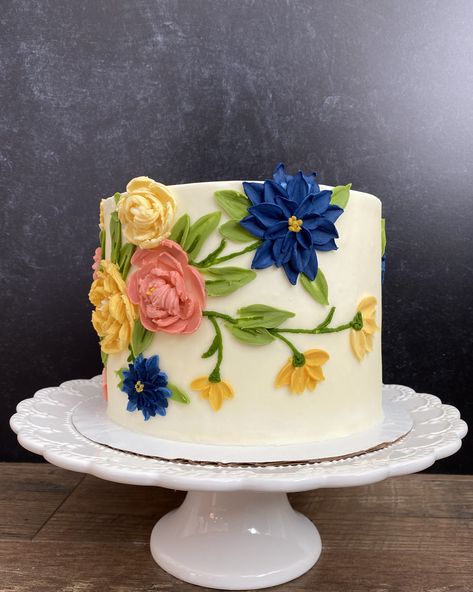 Textured Cakes, Easy Decorations, Cake Techniques, Food Decorations, Flower Cakes, Buttercream Cakes, Cake Making, Garden Birthday, Bday Ideas