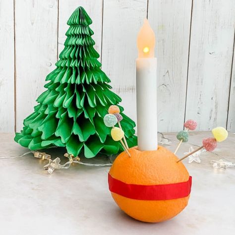 Christingle Orange, Christingle Service, Orange Pomanders, Christmas Smell, Advent Activities, My Church, Family Crafts, Christmas Cards To Make, Christmas Family