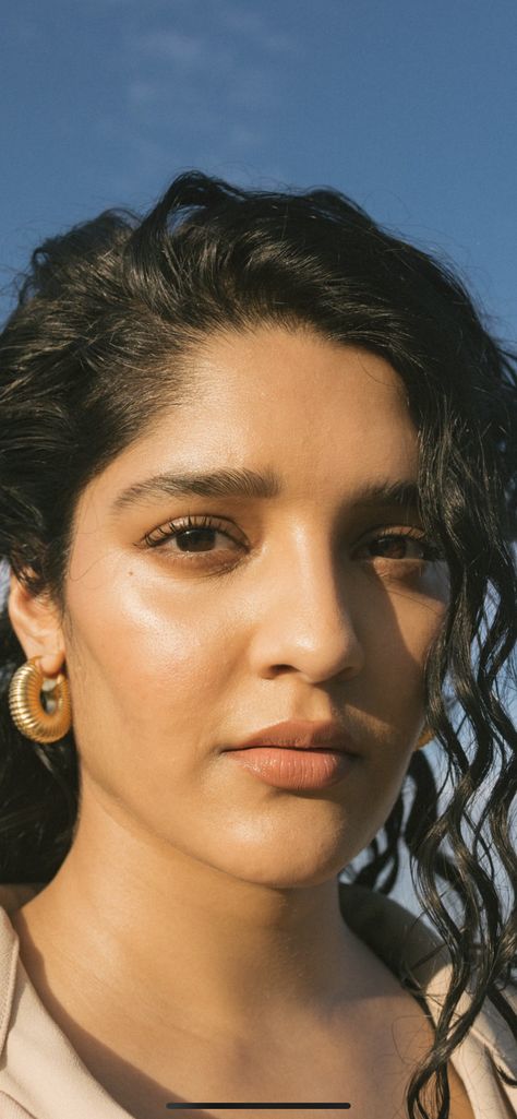 Rithika Singh, Ritika Singh, Portrait Reference, Amala Paul, Actress Images, Desi Girl, Indian Aesthetic, Dance Tips, Face Images