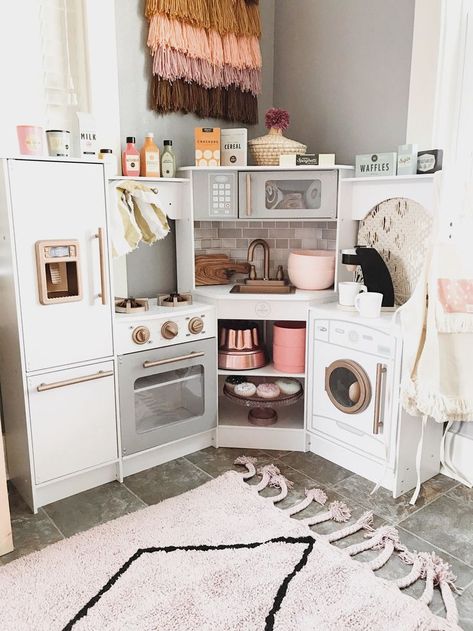 Play Kitchens, Girls Playroom, Toddler Playroom, Kids Play Kitchen, Kids' Playroom, Fotografi Vintage, Playroom Design