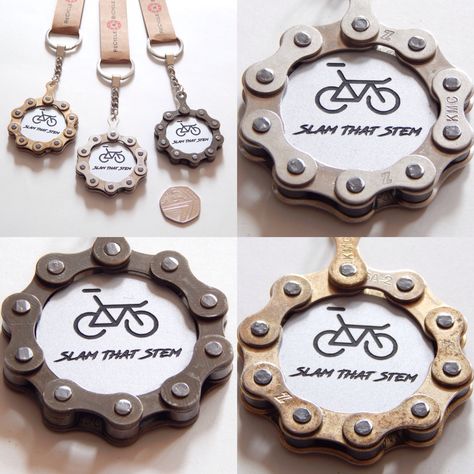 Bike Art Recycled, Industrial Coffee Shop, Bicycle Crafts, Recycled Bike Parts, Bike Craft, Bicycle Jewelry, Bike Jewelry, Bicycle Diy, Bicycle Decor