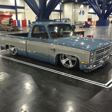 Lowrider Trucks, Dropped Trucks, Lowered Trucks, C10 Chevy Truck, Custom Pickup Trucks, Custom Chevy Trucks, C10 Trucks, Chevy Pickup Trucks, Classic Pickup Trucks