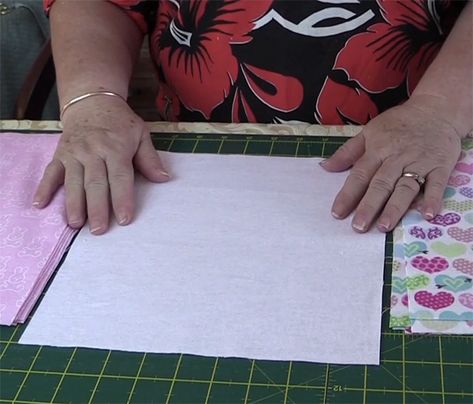 Rag Quilt Instructions, Bandana Quilt, Beginner Quilting Projects, Flannel Rag Quilts, Rag Quilt Tutorial, Rag Quilt Patterns, Baby Rag Quilts, Quilt Care, Baby Quilt Patterns