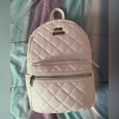 Super Cute Steve Madden Backpack Absolutely Love, Unfortunately Too Small For What I Planned On Using It For New Without Tags Steve Madden Backpack, Steve Madden Bags, School Backpack, Laptop Backpack, School Backpacks, Steve Madden, Color White, Super Cute, Laptop