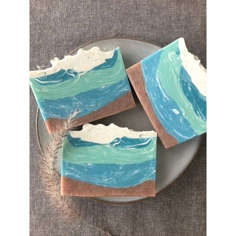 Ocean Waves Handmade Luxury Artisan Soap *Handmade Using The Cold Process Soap Method *Qualities: Creamy, Bubbly, Perfect Lather *Scent: Ocean Mist, Sea Grass, Agave Nectar & Coconut Milk *Weight: Approximately 4.5 *Dimensions: 3.5"X 2.5" *Vegan *Ingredients: Org. Coconut Oil, Castor Oil, Palm Oil, Rice Bran Oil, Sweet Almond Oil, Kaolin Clay *Perfect For Gifts And Everyday Use *Each Bar May Differ In Appearance From The Pictured And Will Be One Of A Kind *Packaged In Shrink Wrap With Ingredient Fancy Soap Packaging, Palm Oil Rice, Soap Method, Ocean Soap, Soap Making Tutorials, Soap Inspiration, Fancy Soap, Floral Soap, Soap On A Rope