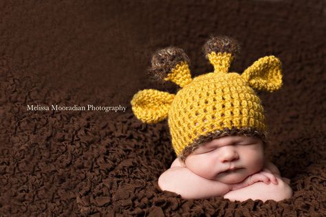 Newborn Giraffe, Giraffe Hat, Giraffe Photos, Hat Photography, Newborn Crochet Patterns, Giraffe Baby, Crochet Baby Boy, Newborn Baby Hats, Cool Baby