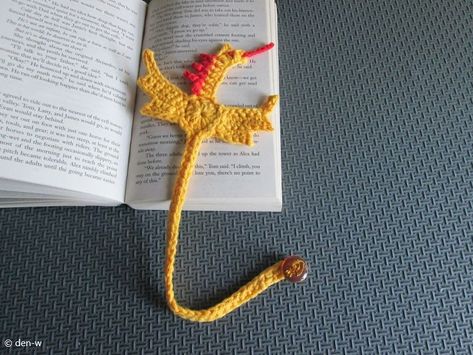 Winged Dragon Applique Free Crochet Pattern #crochetapplique Dragon Applique Pattern, Free Crochet Bookmark Patterns, Free Crochet Bookmark, Dragon Applique, Cute And Easy Crochet, Bookmarks Crochet, Crochet Bookmarks Free Patterns, Easy Crochet Bookmarks, Chevron Crochet Patterns