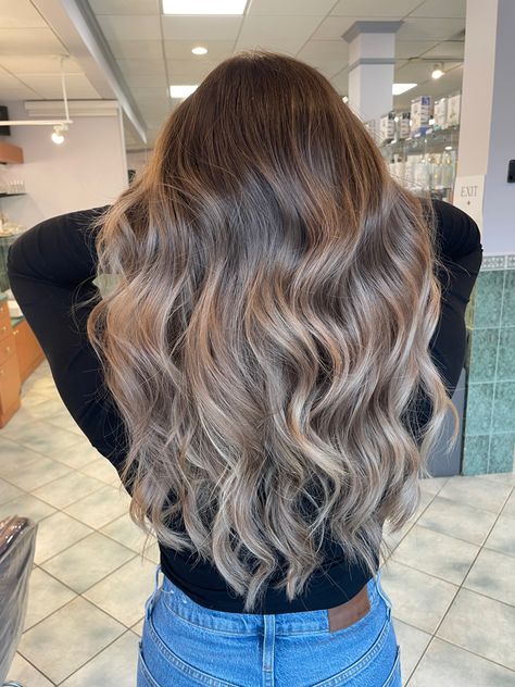 Fall Bronde Balayage Long Hair, Dusty Brown Hair With Blonde Highlights, Fall Hair Colors Light Brown, Fall Light Brown Hair, Fall Bronde Balayage Dark Roots, Dimensional Light Brown Hair, Light Brown Fall Hair, Long Hair Light Brown, Light Brown Hair Balayage