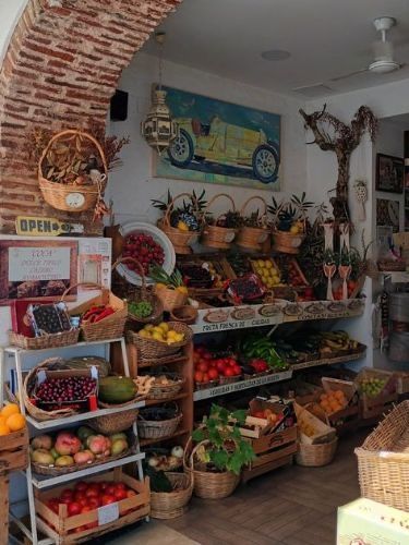 Fruit Shop Aesthetic, Fruit House, Fruit Farmers Market Aesthetic, Fruit Cottagecore, Organic Food Market Aesthetic, Fruit And Veg Market Aesthetic, Farm Lifestyle, Peaceful Life, Harvest Time