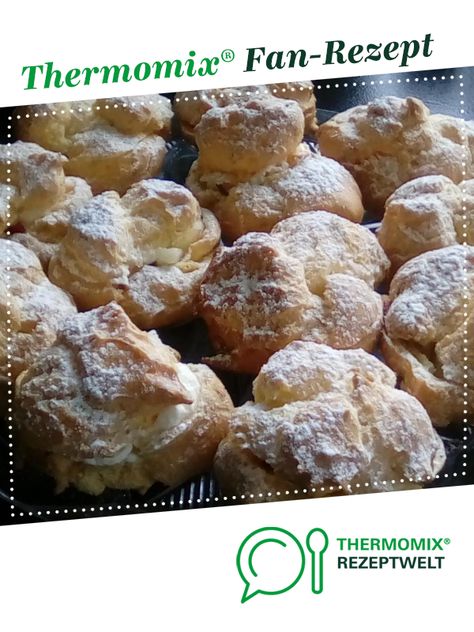 Windbeutel von Frau Milde. Ein Thermomix ® Rezept aus der Kategorie Backen süß auf www.rezeptwelt.de, der Thermomix ® Community. Almond Biscuits, Dessert Simple, Thermomix Desserts, Healthy Desserts Easy, Health Desserts, Kitchen Machine, Breakfast Recipes Casserole, Cooking Prep, Thermomix Recipes