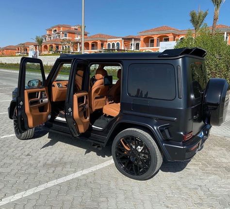 G-Class G Wagon AMG BRABUS MERCEDES G Wagon Interior, G Wagon Amg, Mercedes Suv, Dream Cars Mercedes, Mercedes G Wagon, Black Jeep, Mercedes Benz G Class, Dream Cars Jeep, Lux Cars