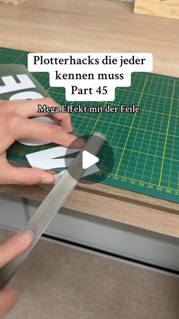 Chrissy | Plottertipps & DIY on Instagram: "Crazy oder ?  Wie findet ihrs ? 

#plotter #plottertipps #plotterhacks #plottertippsundtricks #plottern #plottenlernen #plottenfüranfänger #plotternlernen #plotternfüranfänger #cricut #silhouettecameo" Art Of Singer Plotter Freebie, Image Cricut, Brother Plotter, Silhouette Cameo Freebies, Cricut Inspiration, Engraving Ideas, Cricut Joy, Diy Cricut, Cricut Tutorials