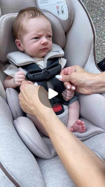 Tasha Courtney | Travel + Fashion on Instagram: "Baby Boy is only a couple of weeks old and already he’s getting an upgrade!  No matter how I adjusted his old car seat, he never looked quite comfortable in it, and as a result I never felt great about his safety in that seat, so we decided to make the switch to the new @maxicosiusa Peri 180! I *absolutely* love it!! It’s quick and easy to install and features a red-to-green TensionFix indicator that shows you when the latch has tension, and the seat has a one-handed QuikFit 6-position headrest & harness, making it easy for me to make sure we have the perfect fit. It’s also the lightest rotating infant car seat on the market, weighing just under 8 lbs - super convenient for me to load Baby in and out, and I LOVE the recline function - I feel Overprotective Mom, Nuna Car Seat, Boho Chic Interior, Car Seat Reviews, Carseat Safety, Child Car Seat, Fun Fair, Slow Dance, Maxi Cosi