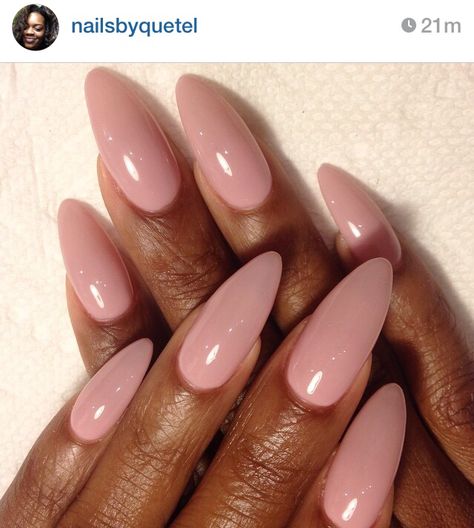 Gorgeous nails Pink Almond Nails Black Women, Nude Valentines Day Nails Almond, Plush Pink Nails, Blush French Tip Nails, Pale Pink Nails With Design, Mauve Almond Nails, Pinkish Nude Nails, Nude Pink Almond Nails, Medium Oval Nails