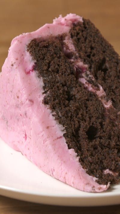 Chocolate Beet Cake, Beet Cake, Pure Vanilla, Bundt Cakes Recipes, Sheet Cake, Cake Ingredients, Winter Food, Cookbook Recipes, Granulated Sugar