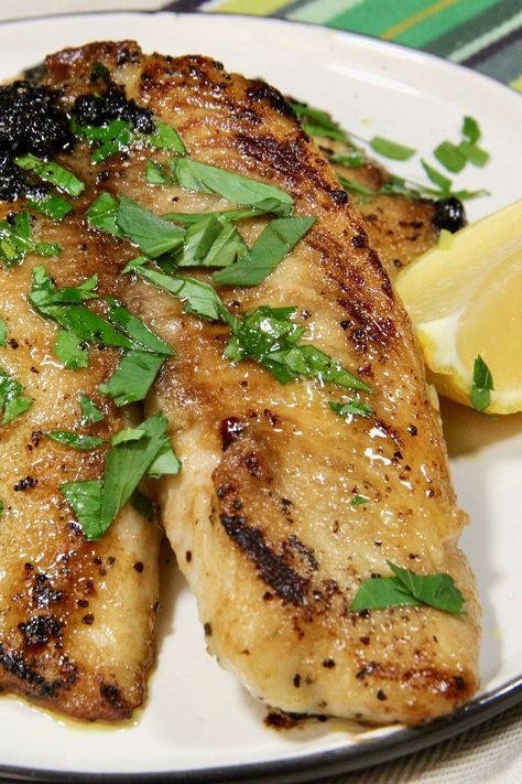 Sole Meuniere Alaskan Sole Recipes, Sol Fish Recipe, Sole Fish Recipes, Sole Fillet Recipes, Sole Recipes, Sole Fish, Classic French Dishes, European Recipes, Protein Nutrition