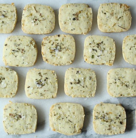 Day 8 … Herbes de Provence Savory Shortbread | STRESSCAKE Recipes Using Herbs De Provence, Baking With Herbs, Savory Shortbread Cookies, Herbs De Provence Recipes, Herb De Provence Recipe, Cracker Ideas, Herb Combinations, Savory Shortbread, Savory Crackers