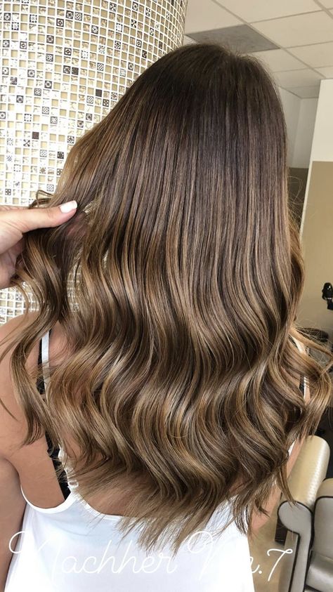 Micro Highlights, Haircuts For Long Hair Straight, Beauty Hair Color, Perfect Hair Color, Brown Hair Inspo, Brunette Hair With Highlights, Brown Hair Balayage, Blonde Hair Inspiration, Short Hair Balayage