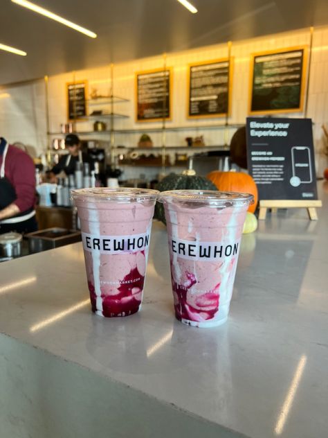 Erewhon #aesthetic #grocerystore #healthylifestyle #smoothie Smoothie Store, Pink Smoothie, Smoothie Shop, La Life, Pink Pilates, La Food, American Princess, Health Smoothies, Bowl Recipe