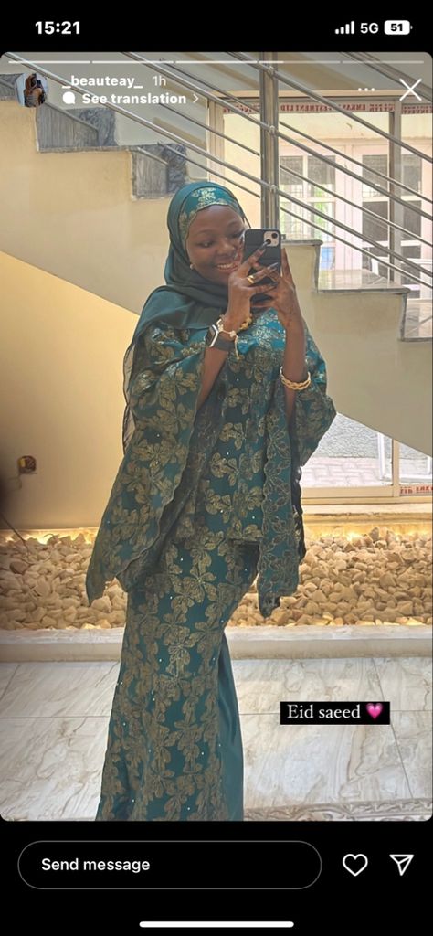 Green Wedding Kaftan For Eid, Ankara Eid Outfits, Eid Ankara Styles Hausa, African Eid Dresses, Green Bridal Dirac, West African Eid Outfit, Eid Dress Ideas, Eid Outfits African, Nigerian Lace Dress