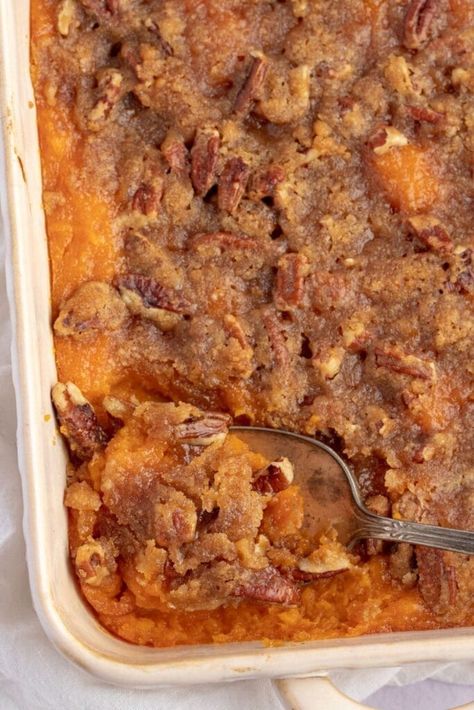 Ruth Chris Sweet Potato Casserole, Ruths Chris Sweet Potato Casserole, Farmhouse Cooking, Sweet Potato Toppings, Best Sweet Potato Casserole, Sweet Potato Casserole Easy, Ruth Chris, Sweet Potato Recipes Casserole, Cinnamon Orange