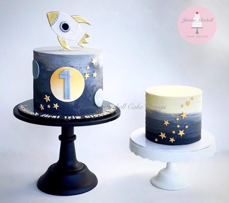 First Birthday Space Theme Cake, Space Cake First Birthday, Astronaut Smash Cake, Smash Cake Space Theme, Simple Space Theme Cake, 1st Birthday Space Cake, 1st Trip Around The Sun Smash Cake, Space Themed Smash Cake, Space Smash Cake 1st Birthdays