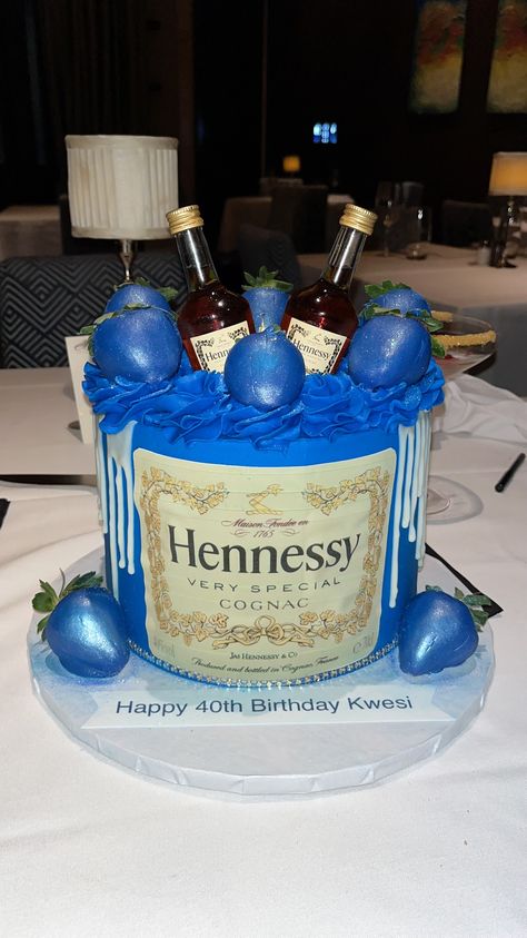 Blue Hennessy Cake, Patron Cake, Alcohol Birthday Cake, Hennessy Cake, Surprise Birthday Decorations, Blue Birthday Cakes, Girl Prom, Bottle Cake, 21st Birthday Cakes