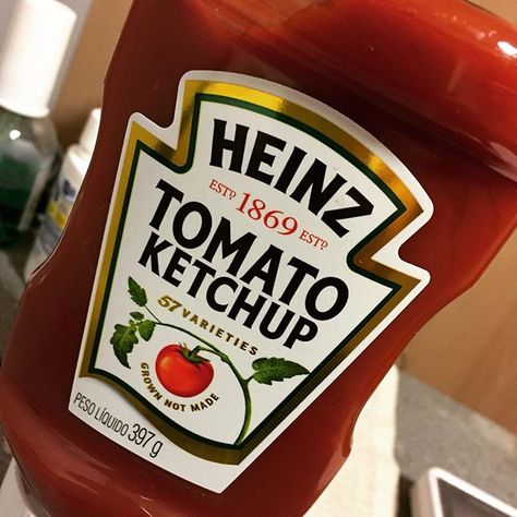 Heinz Ketchup, Todays Weather, Kraft Heinz, Outdoor Food, Tomato Ketchup, World Photo, Ketchup Bottle, Ketchup, Ecology