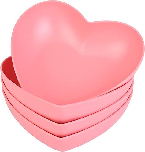 Heart Plates, Dessert Pasta, Cute Furniture, Heart Shaped Bowls, Valentine's Day Recipes, Bamboo Fiber, Plated Desserts, Mixed Fruit, Ice Cream Sundae