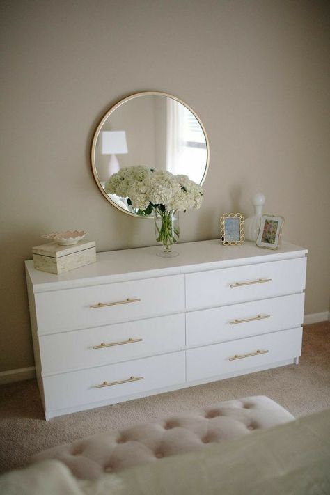 Dresser Hack, Minimalist Dekor, Hack Ikea, Interior Design Minimalist, Ikea Dresser, Ikea Bedroom, White Dresser, Dresser Decor, Ikea Hacks