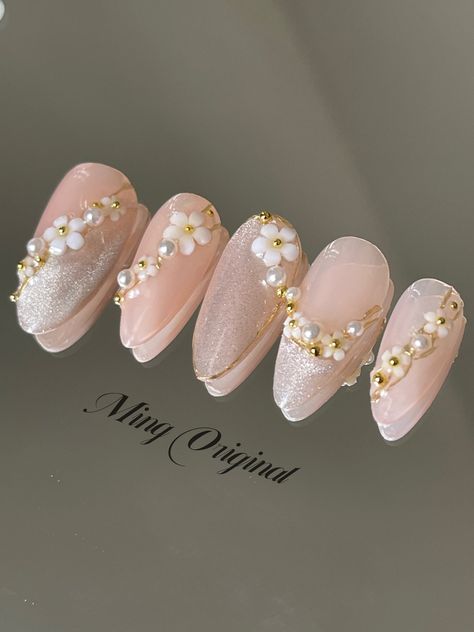 Pastel White Flower Pink Cat Eye With Pearl Press on Nails, Chrome Fake Nails, Gel Nails, Jelly Nails, Jewel Nail - Etsy Gel Nails Jelly, Nails Jelly, Pastel White, Nails Chrome, Korean Nail Art, Nails Gel Nails, Elegant Nail Designs, Nail Jewels, Nails Now