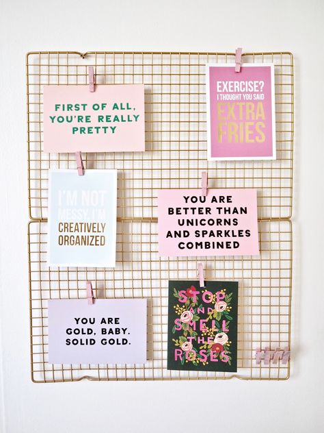 DIY noticeboard from a baking tray Office Memo Board, Baking Organization, Diy Cork Board, Office Memo, Baking Trays, Rustic Office, Diy Sliding Barn Door, Diy Room Decor For Teens, Farmhouse Room