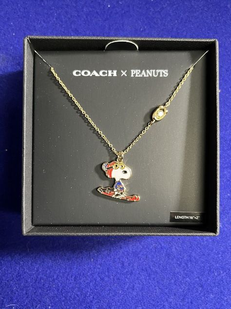 Coach X Peanuts Snoopy Ski Pendant Necklace | Brand New | eBay Snoopy Jewelry, Snoopy Things, Snoopy Blanket, Snoopy Items, Snoopy Stuff, Woodstock Snoopy, Snoopy Wallpaper, Belly Jewelry, Snoopy Love