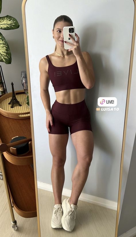 Outfits Academia, Healthy Style, Gym Fits, Workout Fits, Gym Inspiration, Body Inspiration, Dream Body, Gym Rat, Fitness Inspo